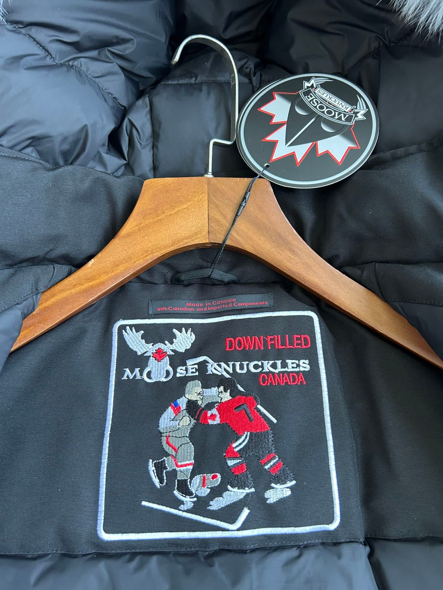 Moose Knuckles Stirling Parka J01 Moose Knuckles Stirling Parka J01